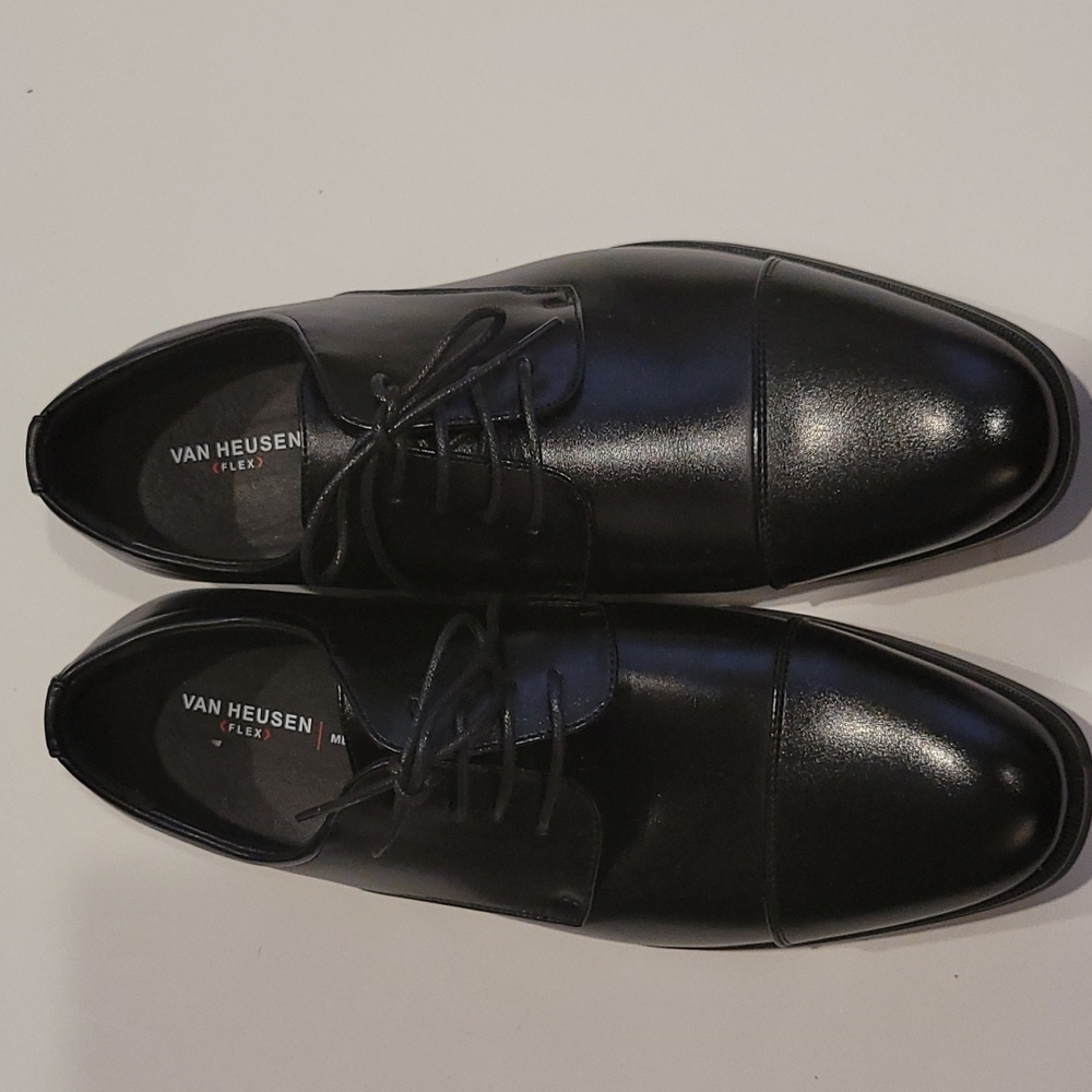 Van Heusen Flex Memory Foam - image 1